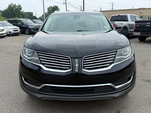 Used 2017 Lincoln MKX Reserve w/ Lincoln MKX Climate Package AWD/4WD image 2