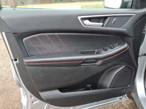 Used 2024 Ford Edge ST-Line AWD/4WD image 13