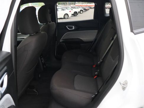 Used 2023 Jeep Compass Sport AWD/4WD image 5