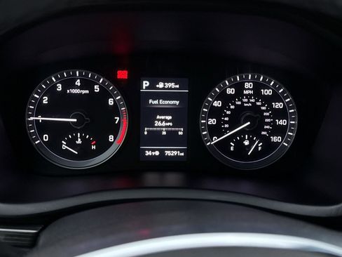 Used 2018 Hyundai Sonata Limited image 17