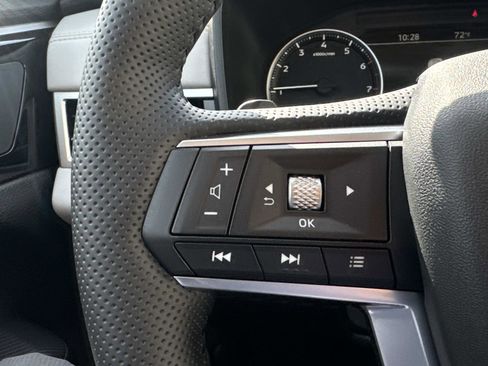 New 2026 Mitsubishi Outlander SE image 18