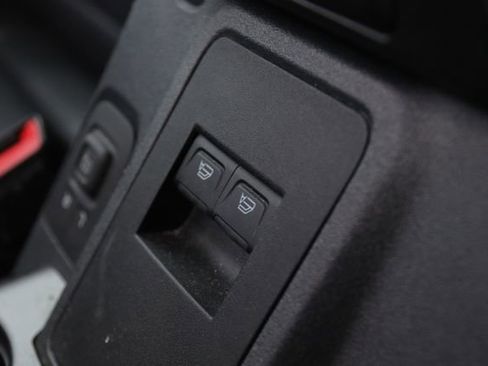 Used 2023 Ford Bronco Badlands image 25