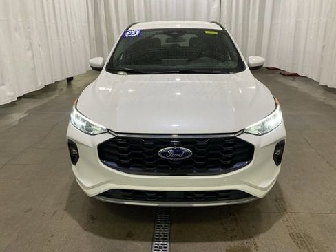 Used 2023 Ford Escape ST-Line Select w/ Tech Pack #2 image 8