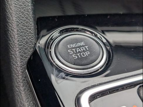 Certified 2025 Kia Sportage SX FWD image 11