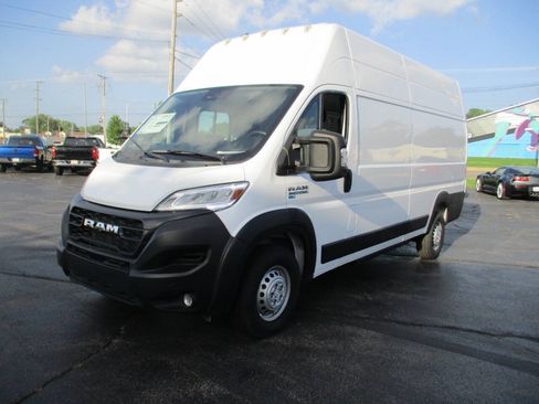 Used 2024 RAM ProMaster 3500 w/ Delivery Van Package FWD image 1