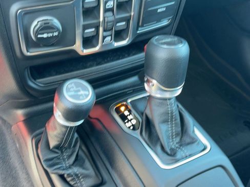 New 2026 Jeep Gladiator Sport image 16