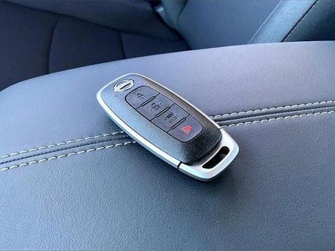 Certified 2025 Nissan Sentra S image 32