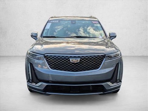 Used 2020 Cadillac XT6 Premium Luxury FWD image 2