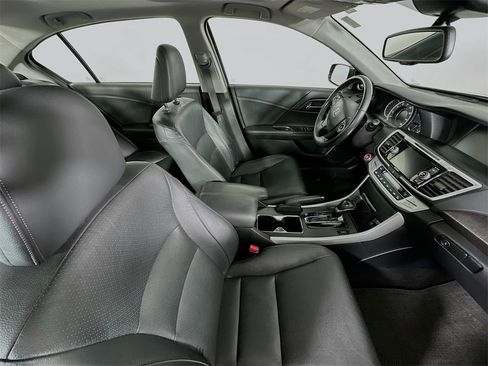 Used 2014 Honda Accord EX-L image 26