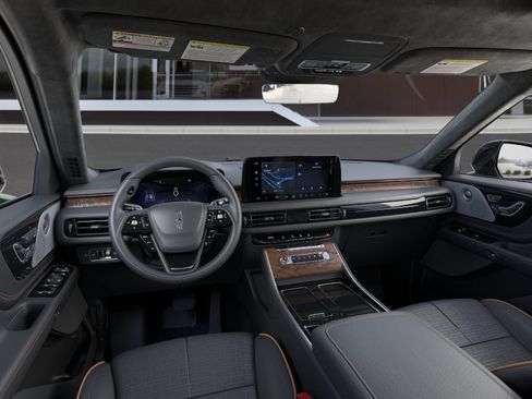 New 2026 Lincoln Aviator Black Label AWD/4WD image 9