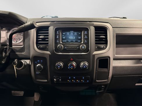 Used 2016 RAM 2500 Tradesman w/ Chrome Appearance Group AWD/4WD image 28
