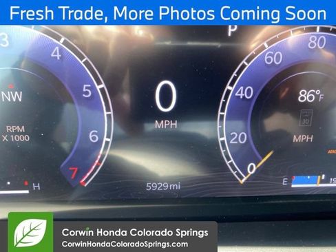 Used 2025 Jeep Grand Cherokee Overland w/ Luxury Tech Group IV AWD/4WD image 12