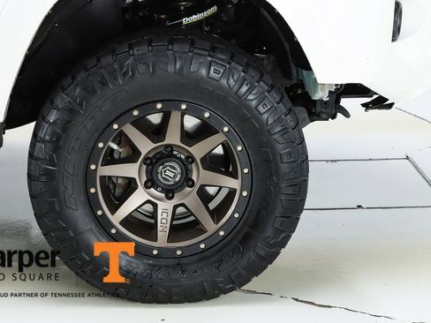 Used 2014 Toyota 4Runner 4WD image 14