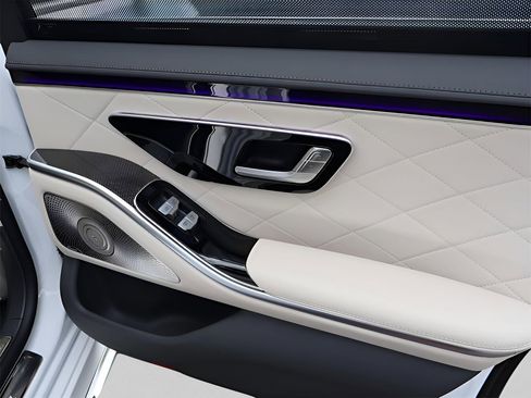 Certified 2025 Mercedes-Benz S 580 4MATIC Sedan image 20