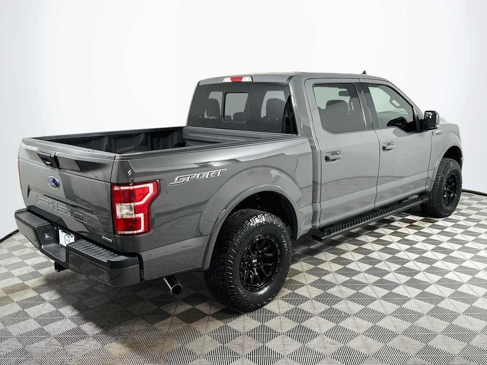 Used 2020 Ford F150 XLT w/ Equipment Group 302A Luxury RWD image 7