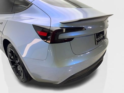 Used 2025 Tesla Model 3 Long Range image 19