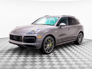 Used 2023 Porsche Cayenne Turbo S AWD/4WD 360° Tour