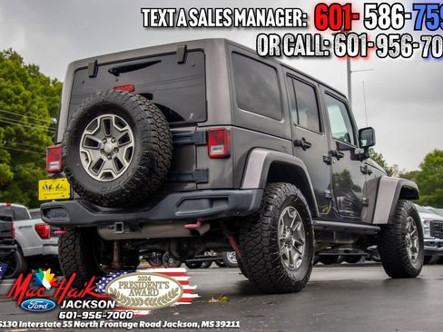 Used 2014 Jeep Wrangler Unlimited Rubicon AWD/4WD image 5