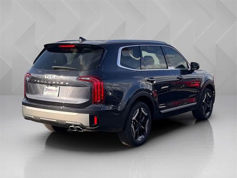 New 2025 Kia Telluride S image 5