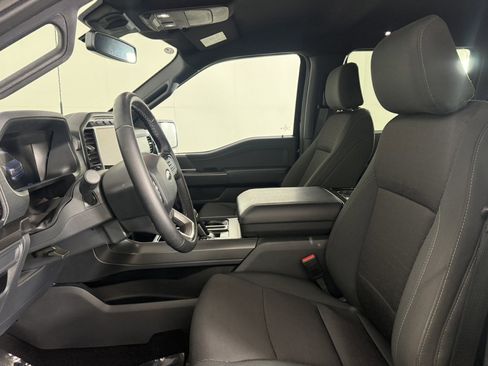 Certified 2024 Ford F150 XLT w/ XLT Black Appearance Package image 14