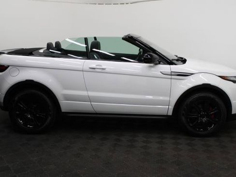 Used 2018 Land Rover Range Rover Evoque SE Dynamic AWD/4WD image 6