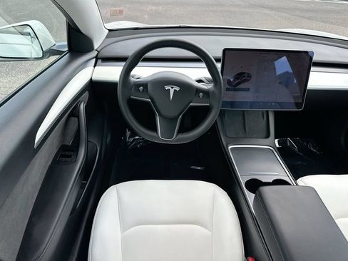 Used 2021 Tesla Model 3 Standard Range Plus RWD image 21