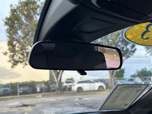 Used 2023 Honda Civic Sport image 58