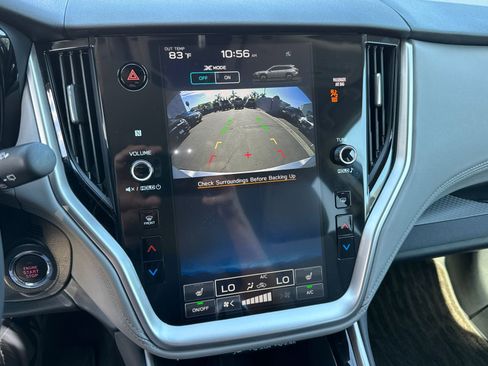 Used 2025 Subaru Outback Premium image 19