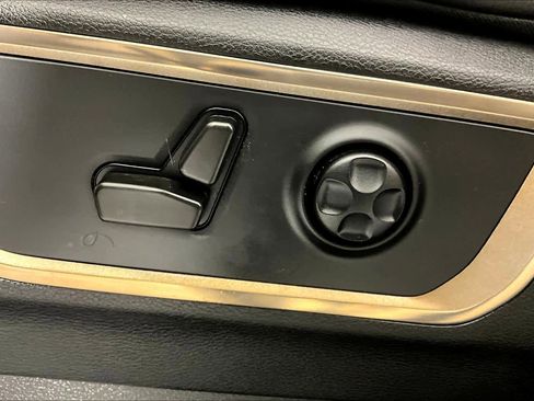 Used 2021 RAM 1500 Limited AWD/4WD image 43