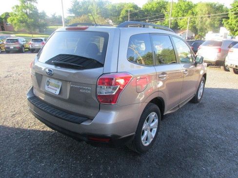 Used 2015 Subaru Forester 2.5i Premium w/ All-Weather Package AWD/4WD image 10
