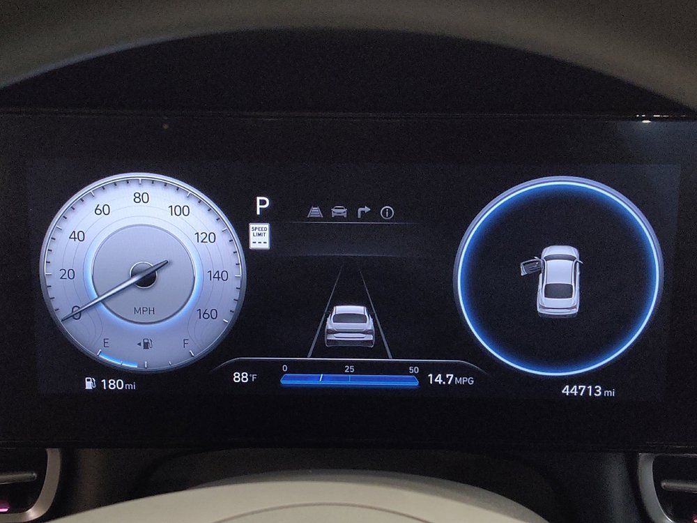 Used 2024 Hyundai Elantra SEL FWD image 23