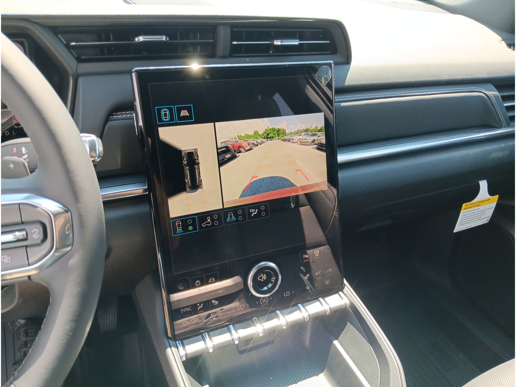 New 2027 GMC Terrain Elevation w/ Elevation Premium Package FWD image 11