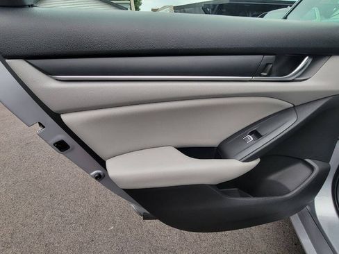 Used 2020 Honda Accord LX image 23