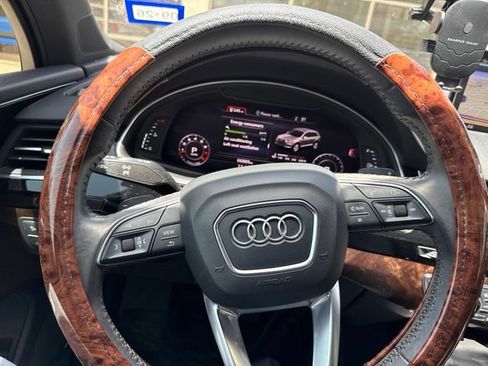 Used 2019 Audi Q7 3.0T Prestige AWD/4WD image 16