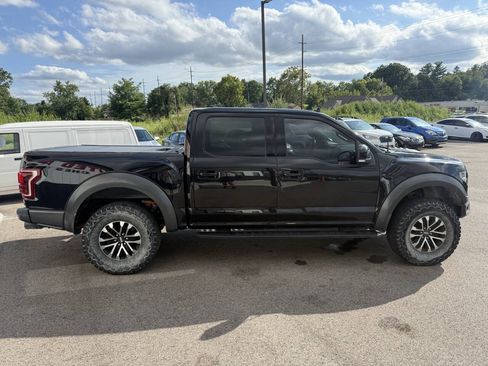 Used 2020 Ford F150 Raptor w/ Equipment Group 802A Luxury AWD/4WD image 7