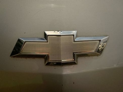 Used 2011 Chevrolet Traverse LT w/ Personal Connectivity Package FWD image 26