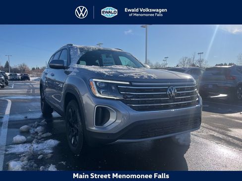 New 2026 Volkswagen Atlas SE AWD/4WD image 1