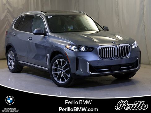 New 2026 BMW X5 xDrive50e w/ Climate Comfort Package image 1