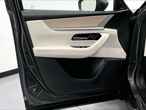 Used 2025 MAZDA CX-90 Plug-In Hybrid w/ Premium Plus image 21