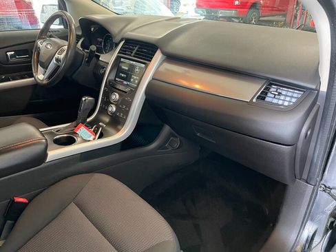 Used 2014 Ford Edge SEL w/ Driver Entry Package FWD image 18