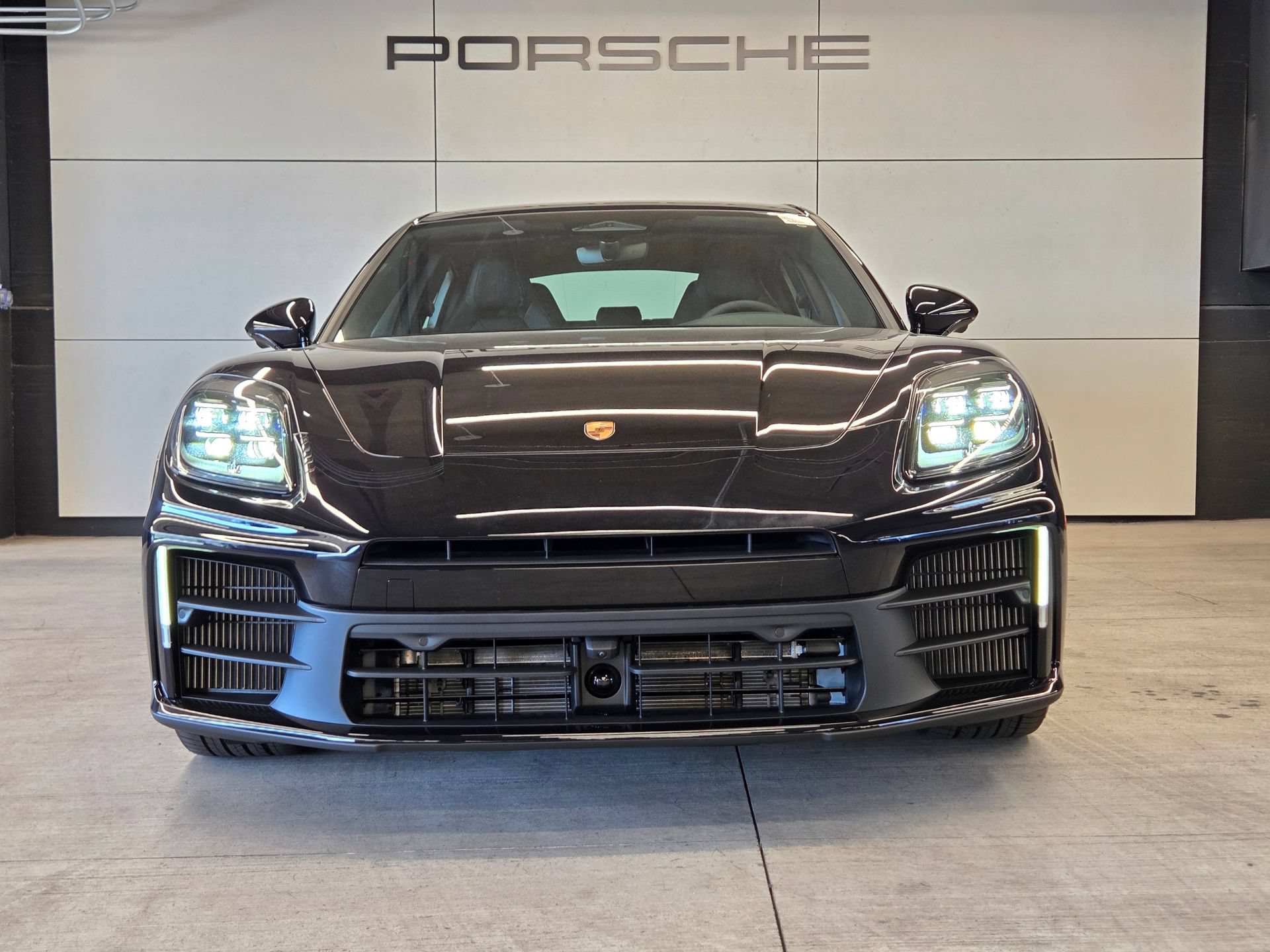 New 2026 Porsche Panamera 4 AWD/4WD image 26