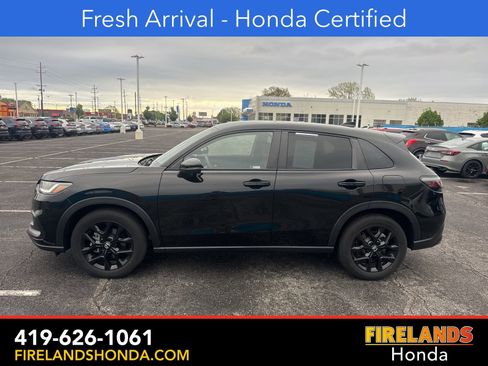 Used 2024 Honda HR-V Sport image 1