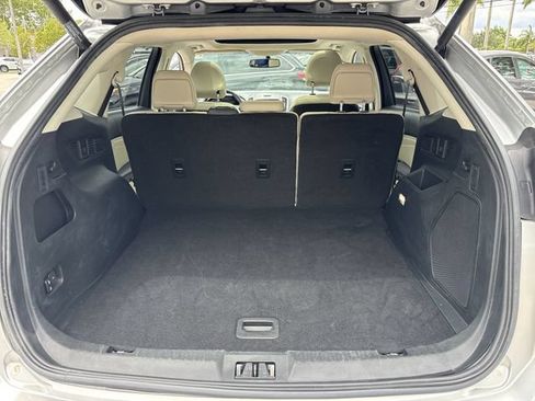 Used 2018 Ford Edge Titanium w/ Equipment Group 301A FWD image 24