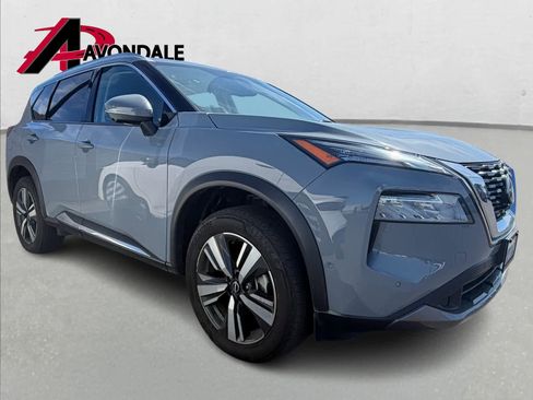 Certified 2023 Nissan Rogue SL w/ SL Premium Package image 5