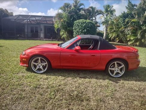 Used 2004 MAZDA MX-5 Miata MAZDASPEED image 4