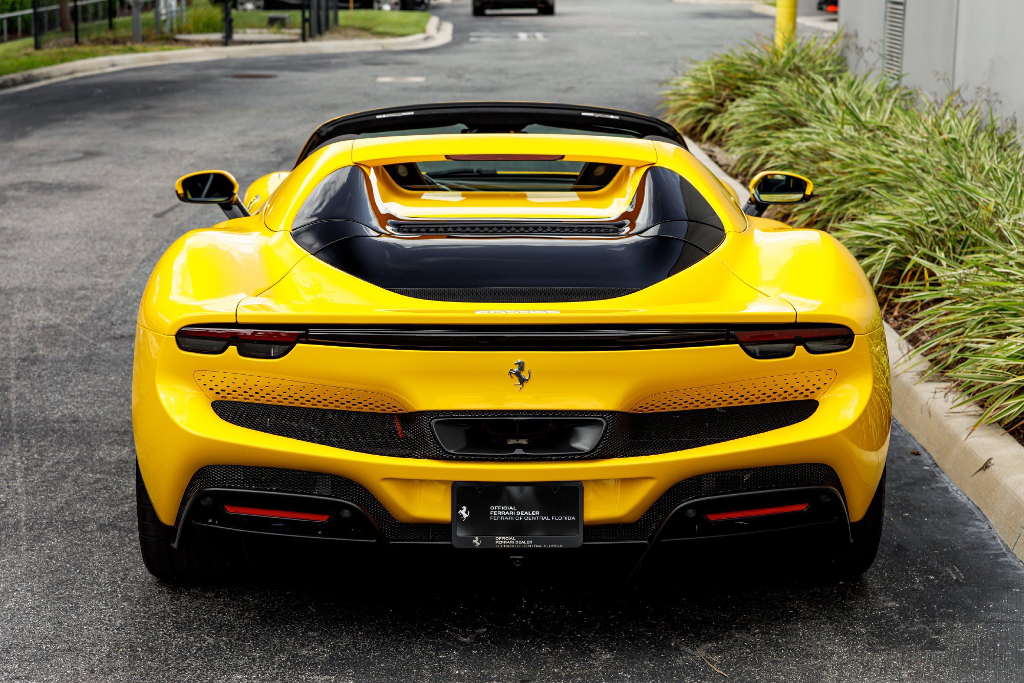 Used 2025 Ferrari 296 GTS RWD image 4