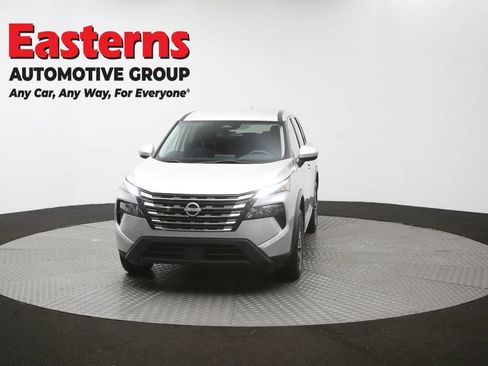 Used 2024 Nissan Rogue SV FWD image 52