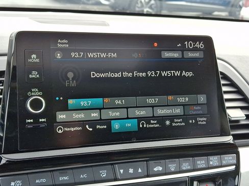 Certified 2025 Honda Odyssey Touring image 16