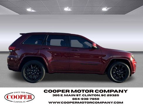 Used 2021 Jeep Grand Cherokee Laredo X image 8