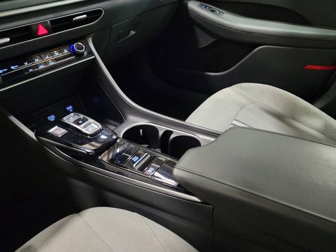 Used 2022 Hyundai Sonata SE w/ Cargo Package FWD image 26